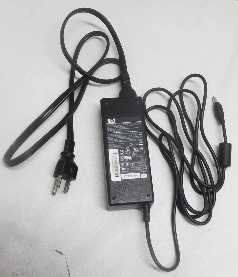 393955-001-new-ac-adapter-90watt-110-240vac-50-60hz-18-5vdc-compatible-with-hp