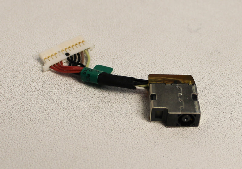922575-SD5 GNRC DC IN JCK CA 12P ROT 4.5 150W L30 ST PAVILION 15-CB010NR Compatible With HP