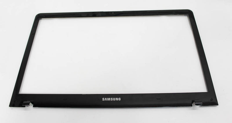 Ba81-18275A Samsung Lcd Bezel For Np350E7C-A01Us Grade A
